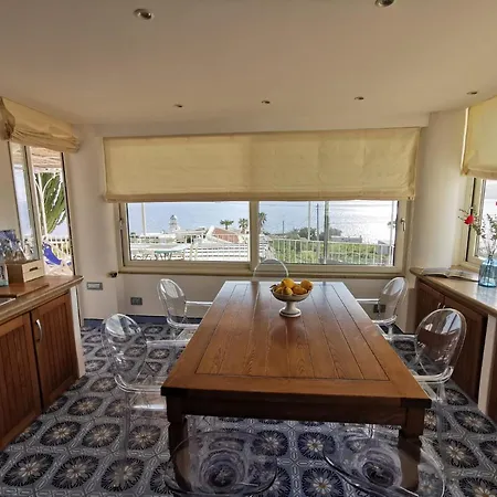 Dalma Holiday home *